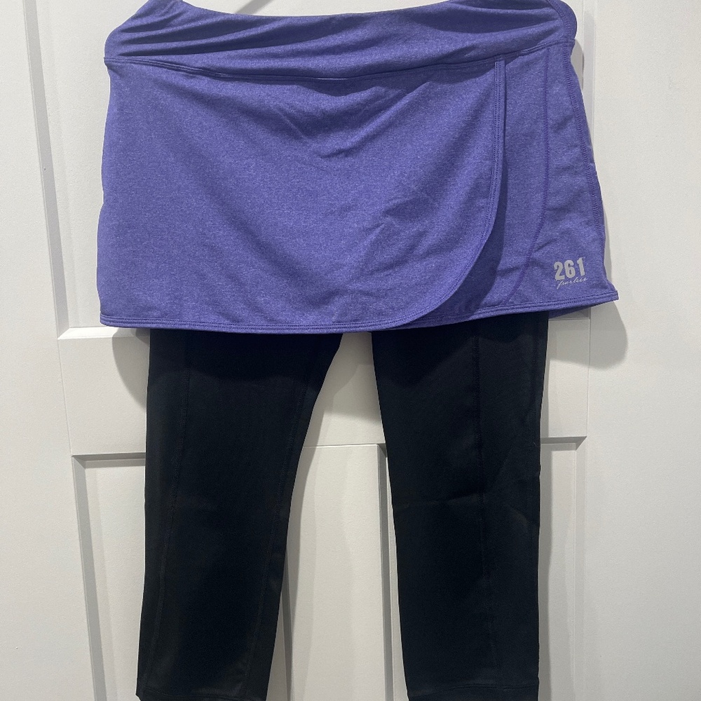 SkirtSports Capri skirt